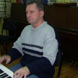 Биография Владимира Шестакова